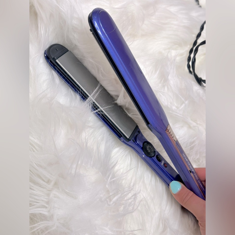 Infiniti Pro Hair Straighter